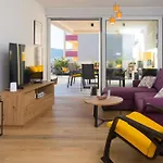 Apartamento Sunshine Deluxe 80m2 With Pool, 50 M2 Garden Lounge And Outdoor Space *
