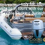 Sunshine Deluxe 80m2 With Pool, 50 M2 Garden Lounge And Outdoor Space Trogir