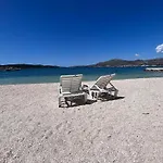 Sunshine Deluxe 80m2 With Pool, 50 M2 Garden Lounge And Outdoor Space * Trogir